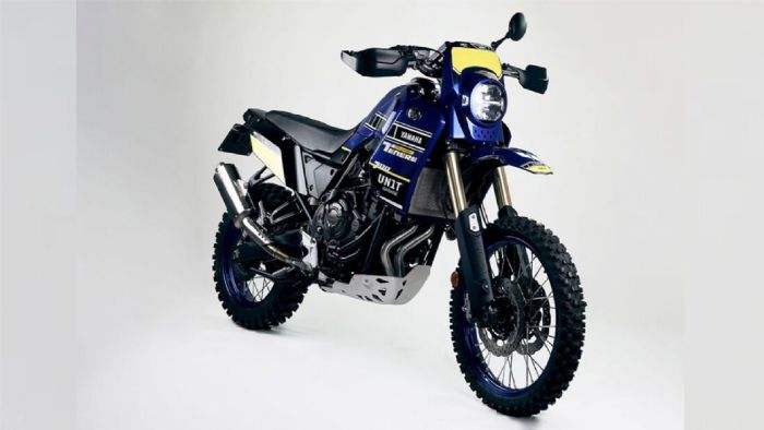 Το κιτ της Unit Garage επί το έργον, εφαρμοσμένο σε ένα Yamaha Tenere 700